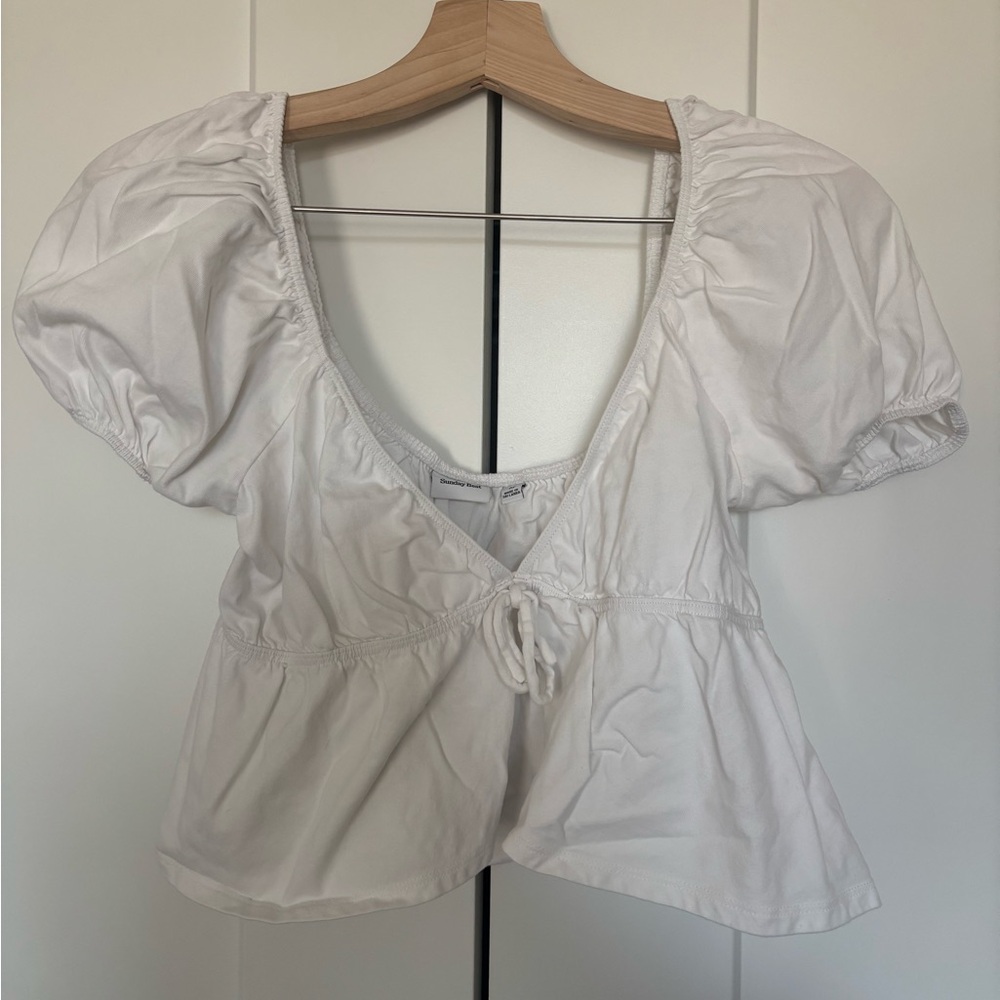 Aritzia Sunday Best Tie Front Cropped Shirt